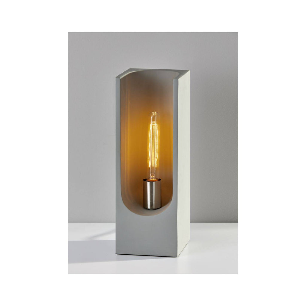 Tall Table Lantern I38340