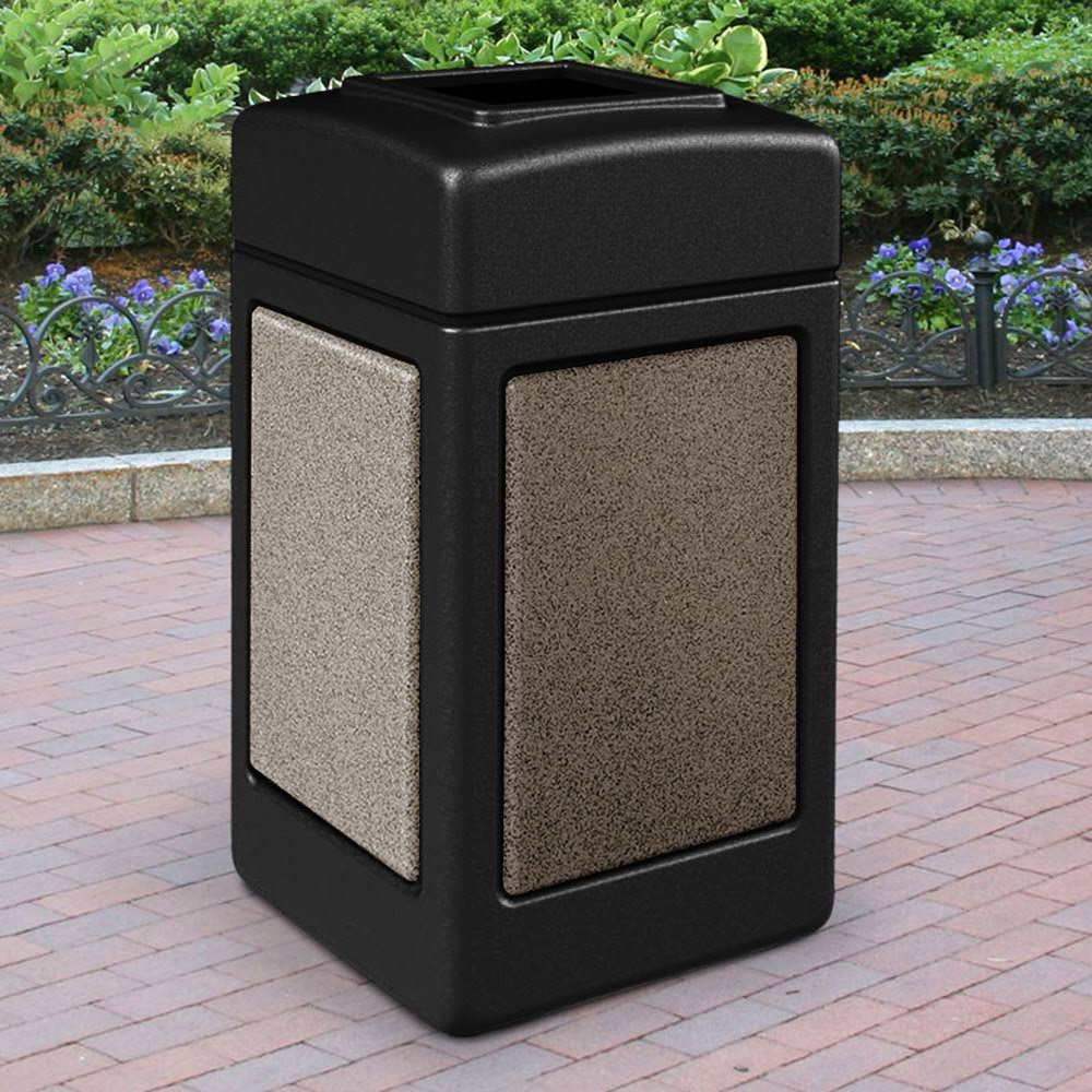 Black 42 Gallon Trash Can A196925